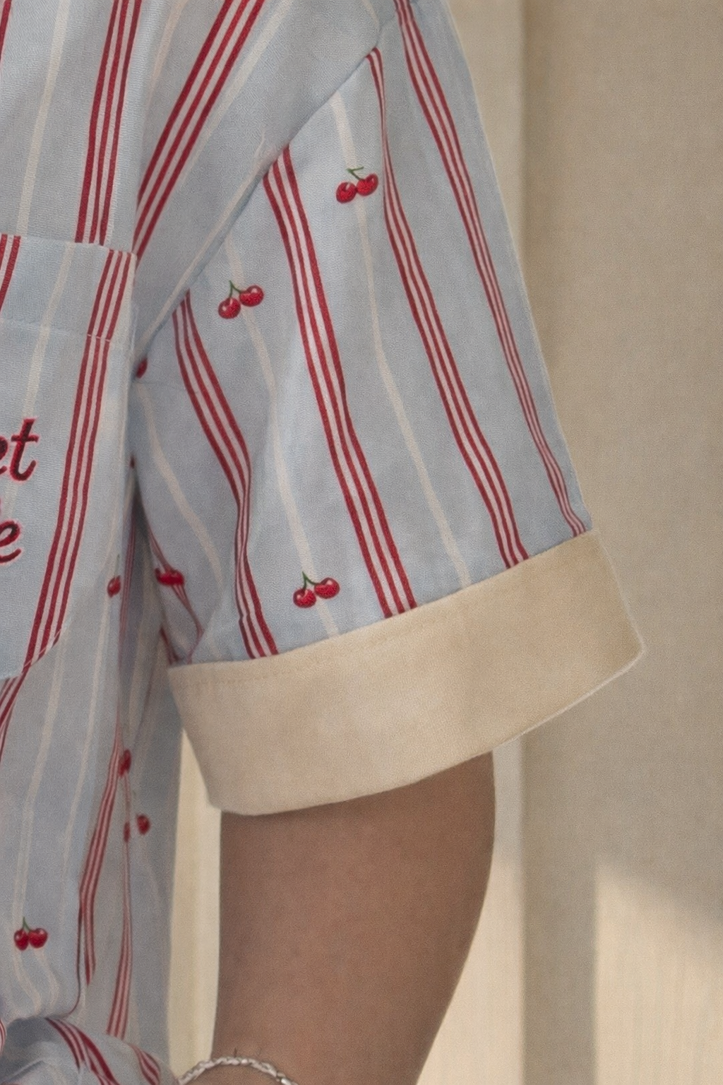 d5ce70b9-af6d-49f0-b2a7-ca56d9d271c1